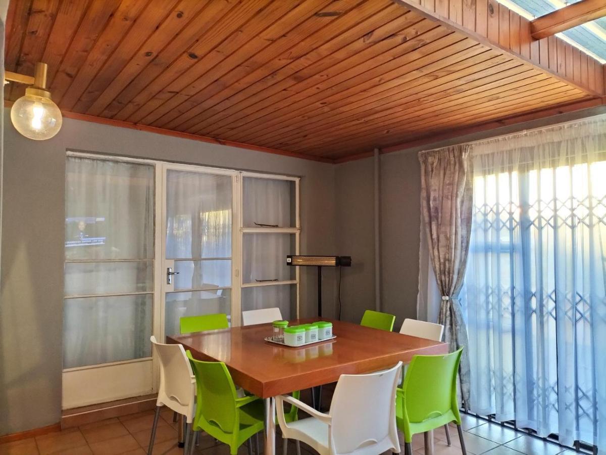 Step-by-step Self-catering And Bellville