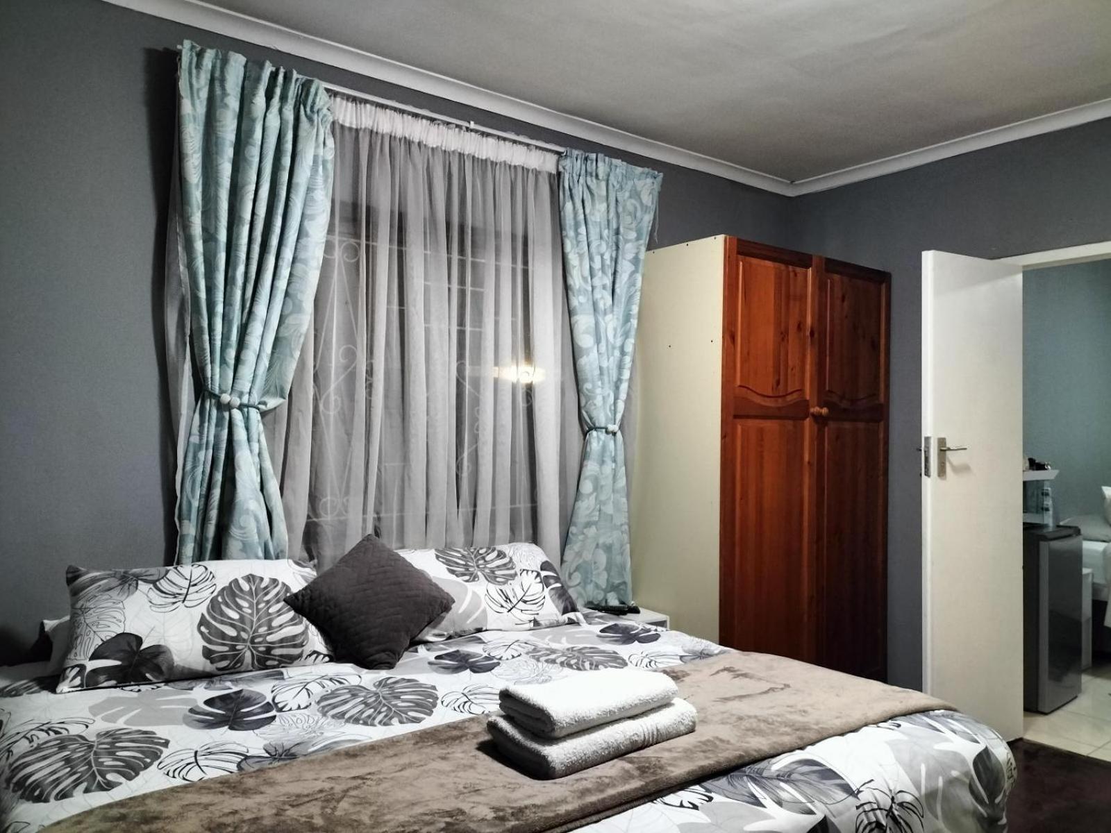 Step-by-step Self-catering And * Bellville