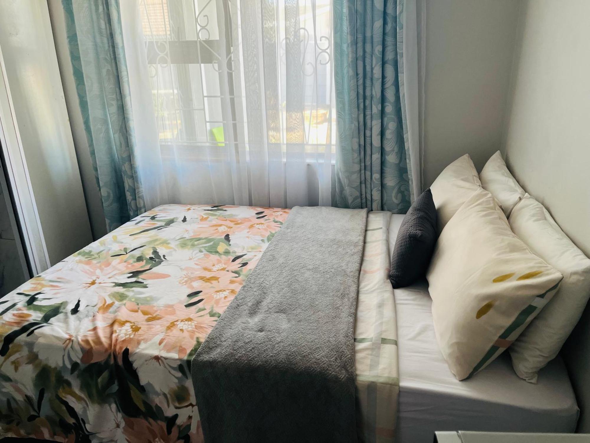 Step-by-step Self-catering And Frühstückspension Bellville